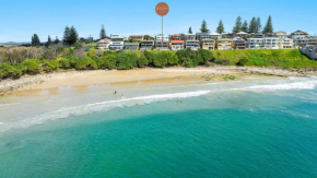Convent Cove 3 - Views over Convent, Yamba